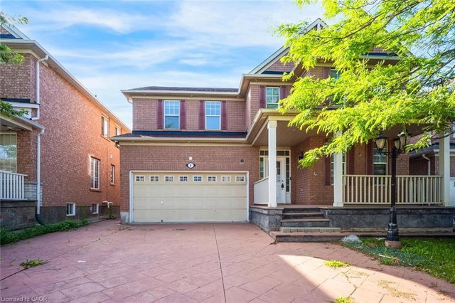 8 Gander Crescent