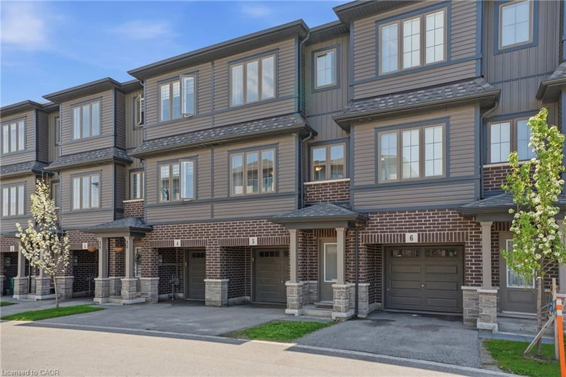 5 - 124 Compass Trail
