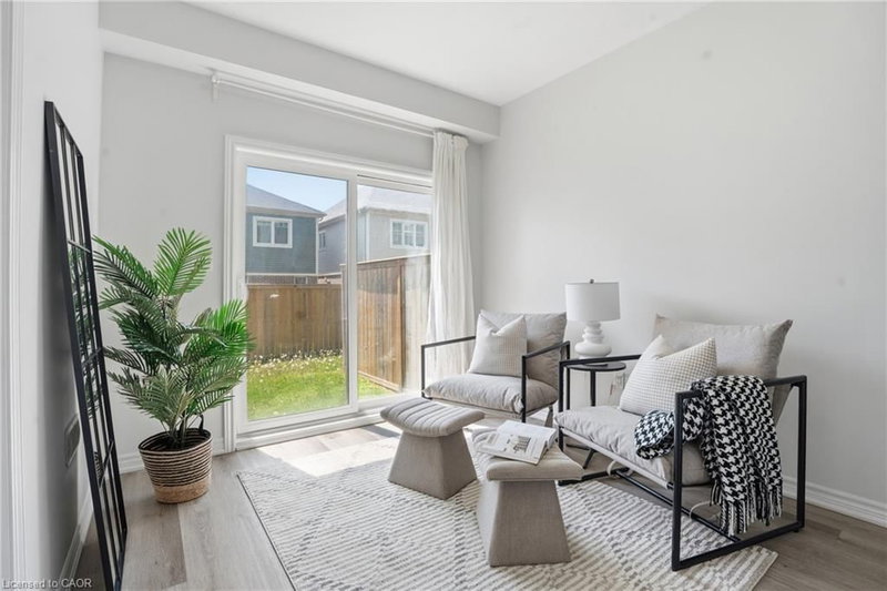 5 - 124 Compass Trail
