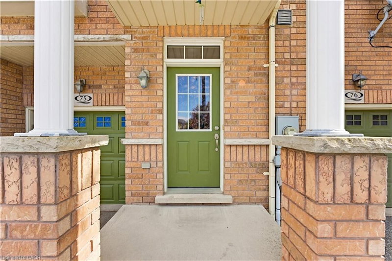 75 - 110 Highland Road E