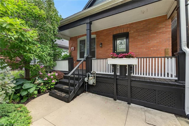 169 Emerald Street S