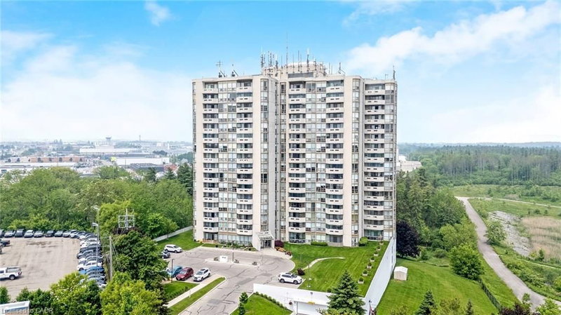 808 - 20 Mcfarlane Drive