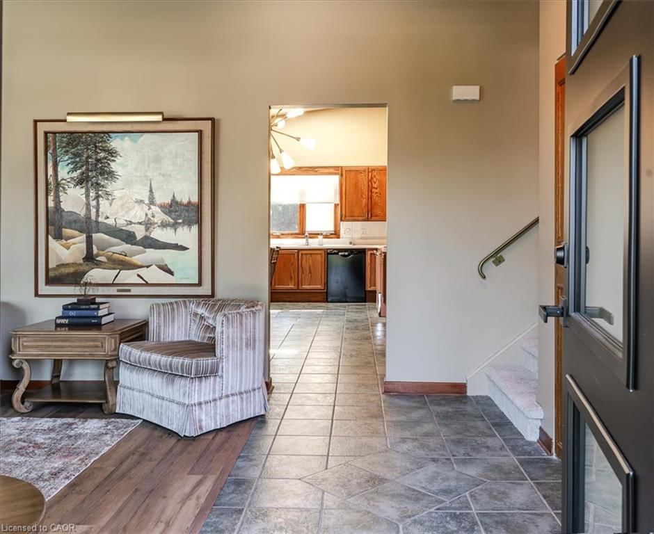 69 Pleasant Avenue, Hamilton, view 13