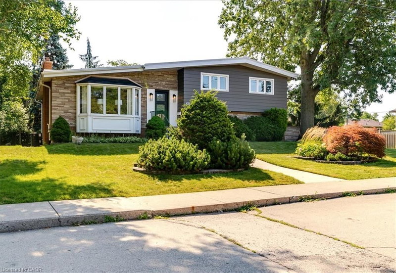 69 Pleasant Avenue