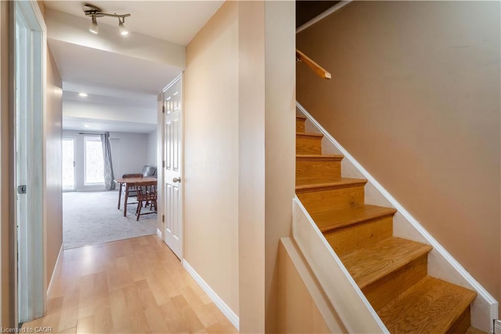 Lower - 592 Bonavista Drive, Waterloo 3