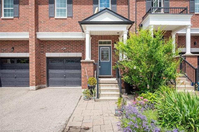 792 Banks Crescent
