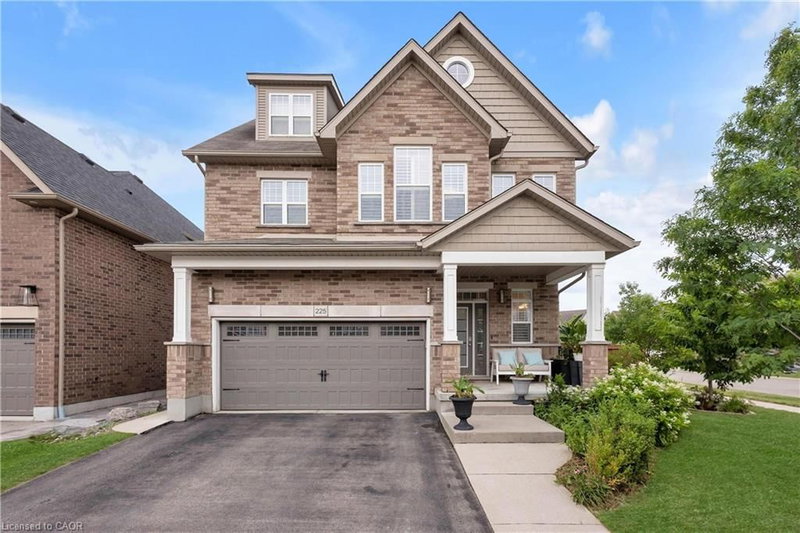 225 Tremaine Crescent
