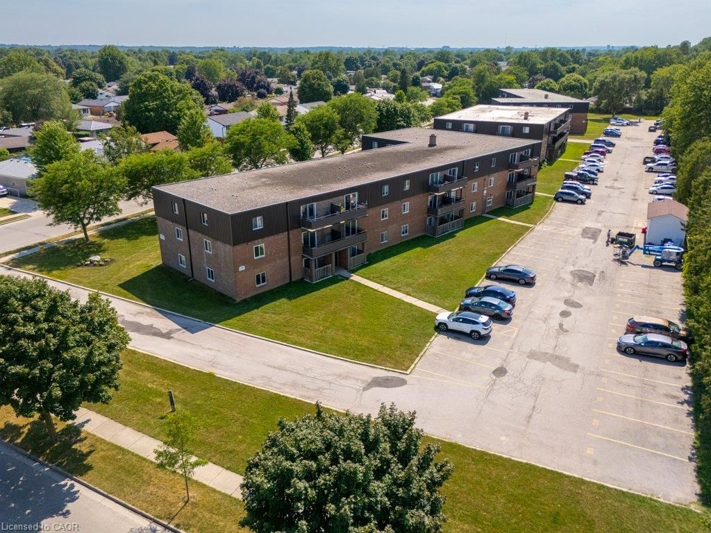 205 - 390 Admiral Drive 2