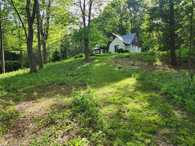 311 Golf Links Road
