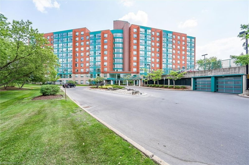 55 Blue Springs Drive #514, Waterloo, Ontario