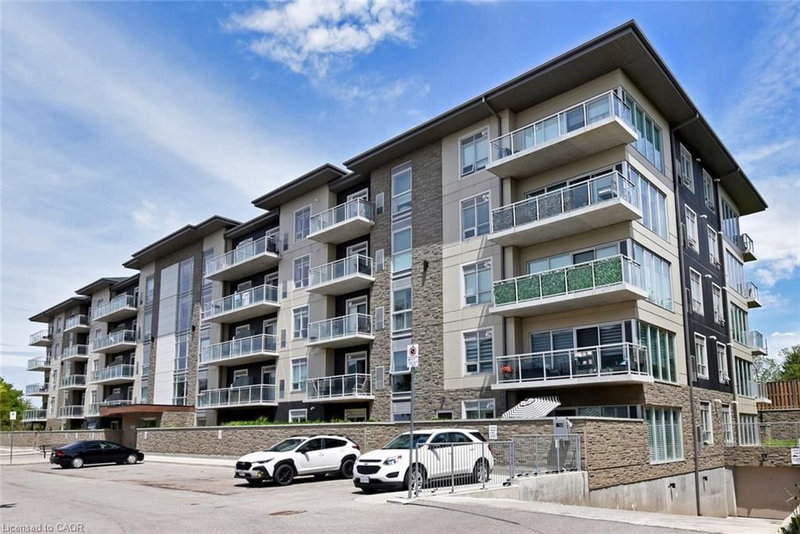 313 - 16 Markle Crescent