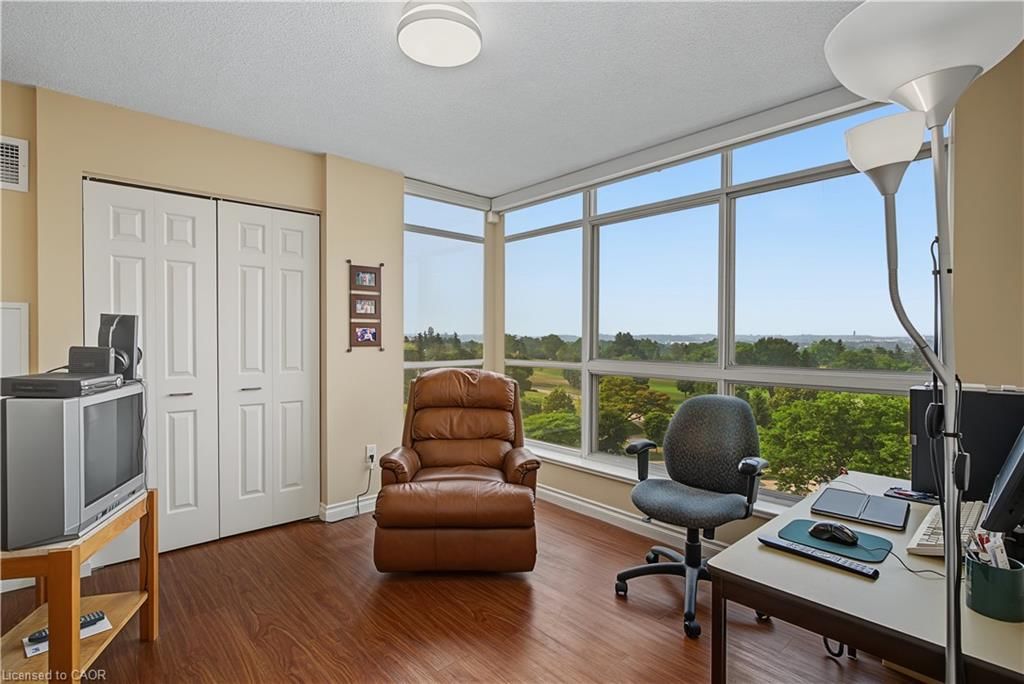 803-1414 King Street, Kitchener, view 10