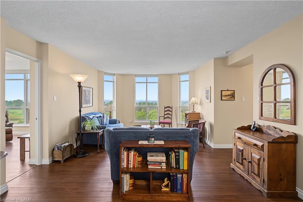 803-1414 King Street, Kitchener, view 5