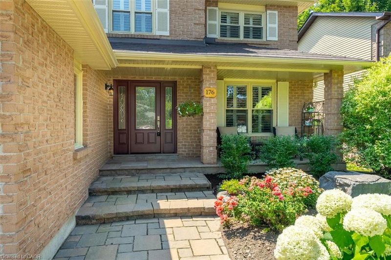 176 Willow Lane
