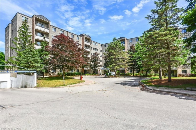 405 - 93 Westwood Road