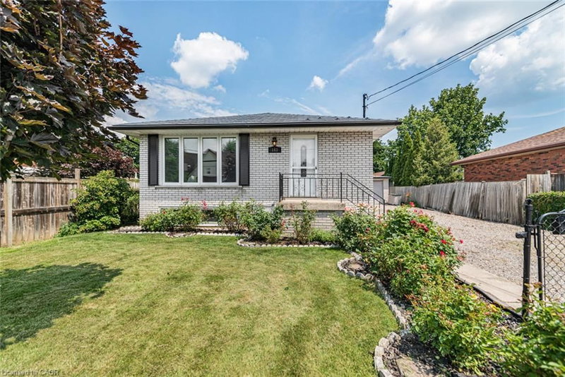 163 Britannia Avenue photo 5