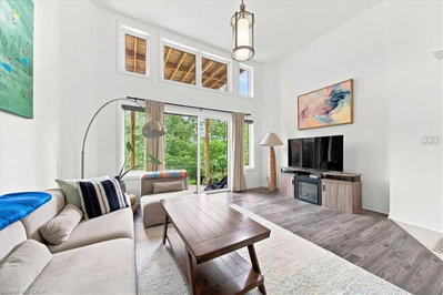 12D - 115 South Creek Drive
