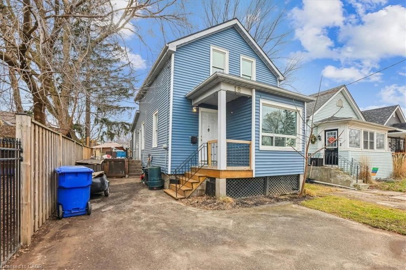 18 Linwood Street, St. Catharines, Ontario