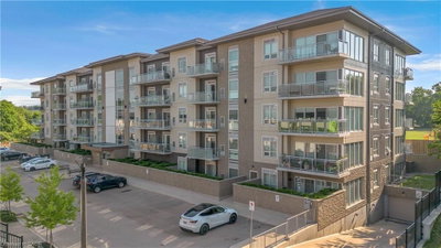 208 - 16 Markle Crescent