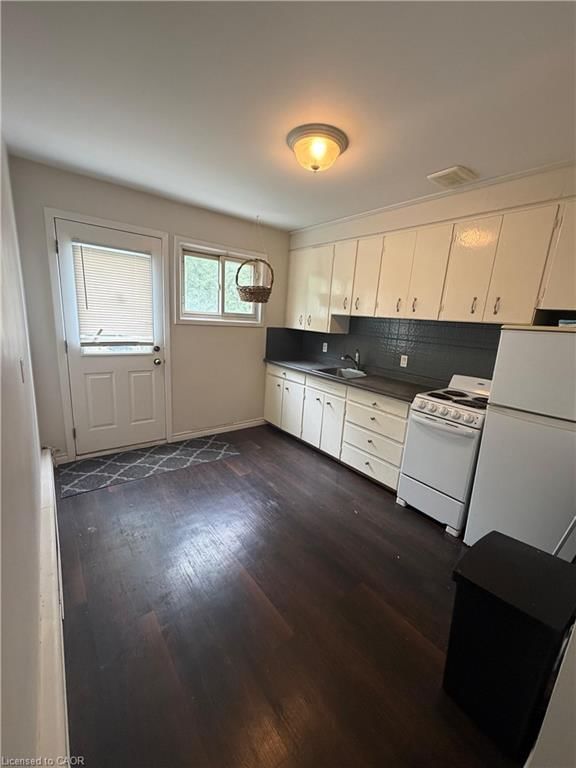 5 - 175 Weber Street N, Waterloo 5