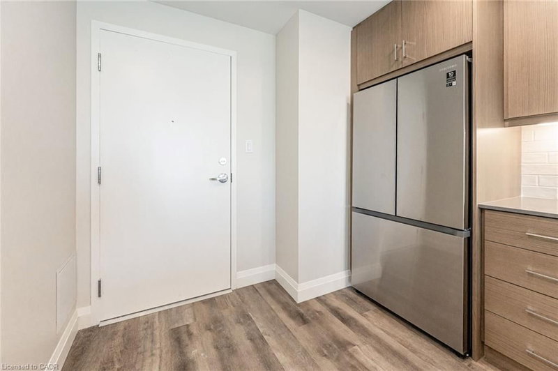 102 - 72 Erb Street E