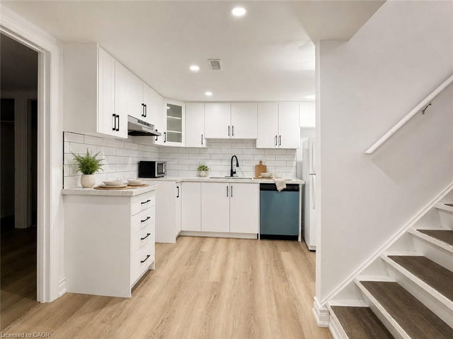 BSMT - 546 Lloyd Avenue