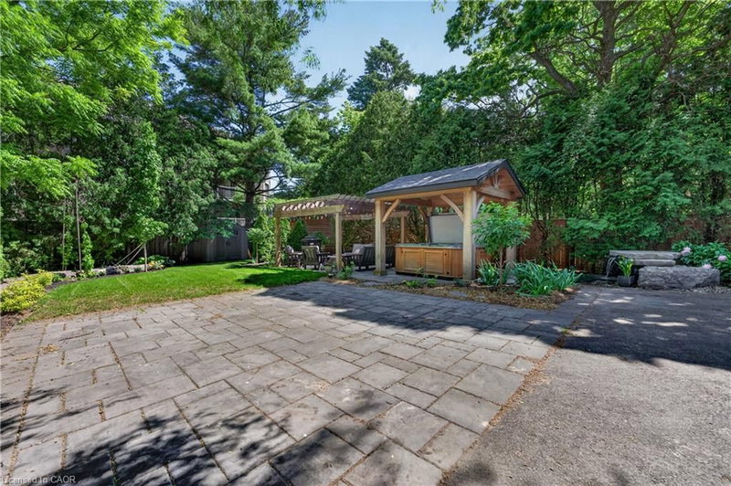 116 Livingston Avenue