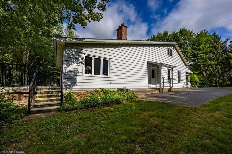 2312 Front Road photo 2