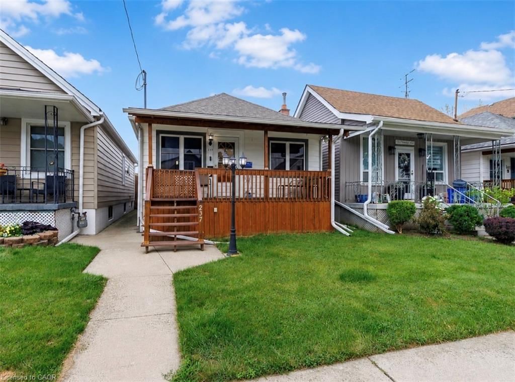 Single Family Residence for sale at 237 Paling Avenue, Hamilton, ON, L8H 5J8 - Homeside - MLS: 40848992