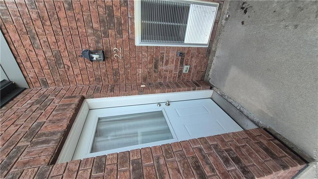 22 - 225 Riddell Street