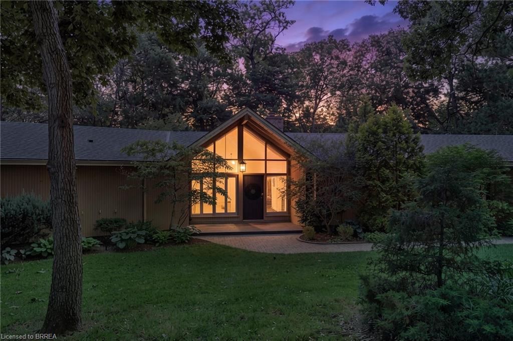 7 Gaywood Gardens — photo 2