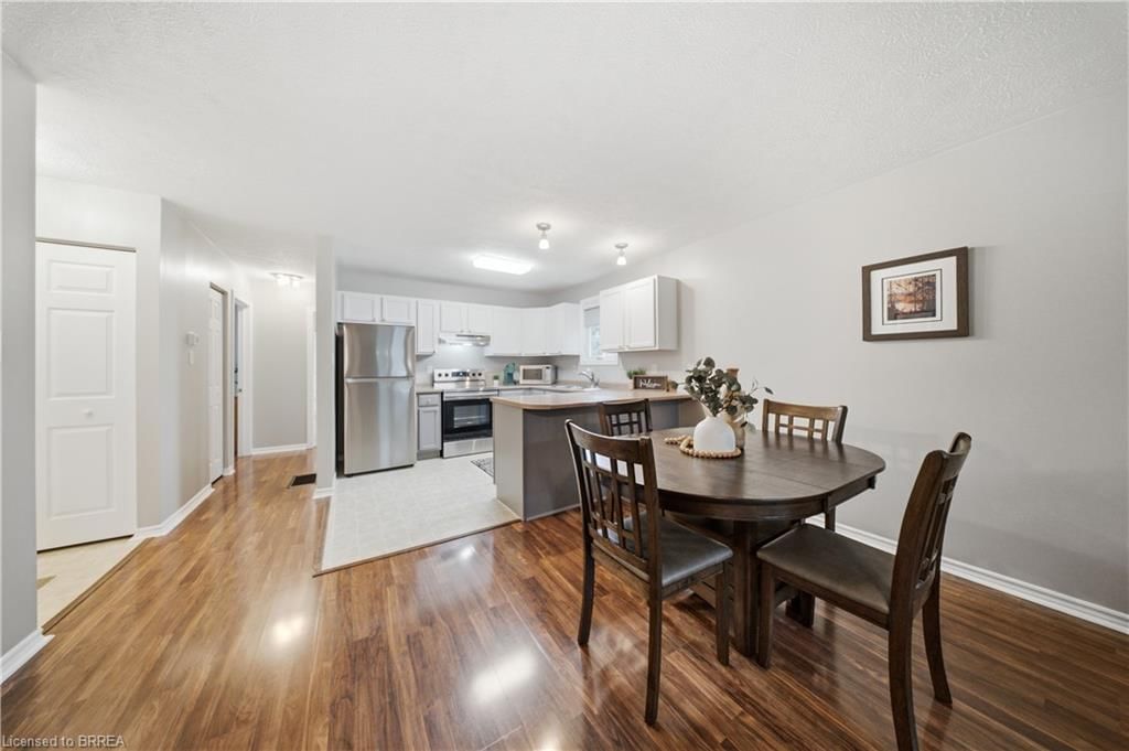 58 Waterloo Street Unit 4 — photo 5