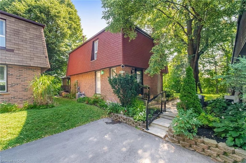1845 Hyde Mill Crescent