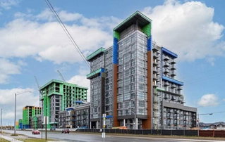 512 - 460 Dundas Street E