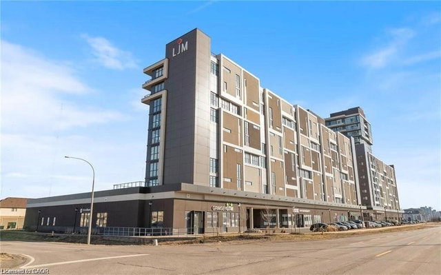 605 - 560 North Service Road