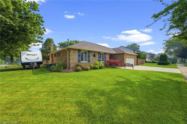 1 Banburry Crescent
