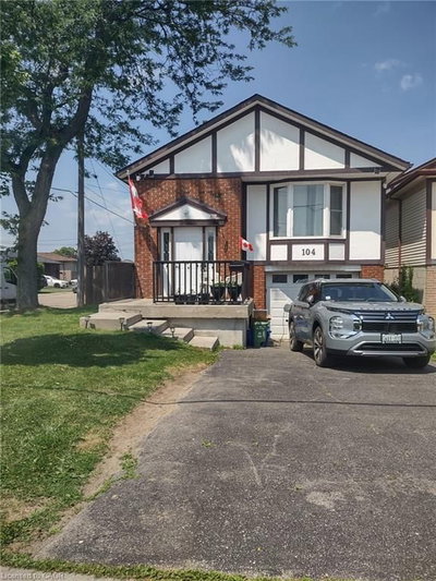 LOWER - 104 Elmore Drive