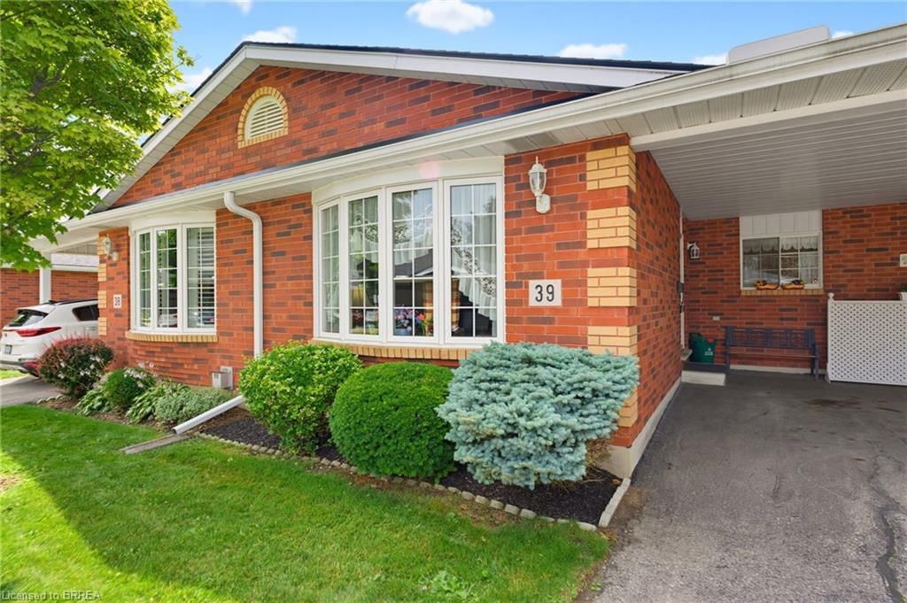 Row/Townhouse sold at 39-570 West Street, Brantford, ON, N3R 7Y7 - Grand Woodlands - MLS: 40849518