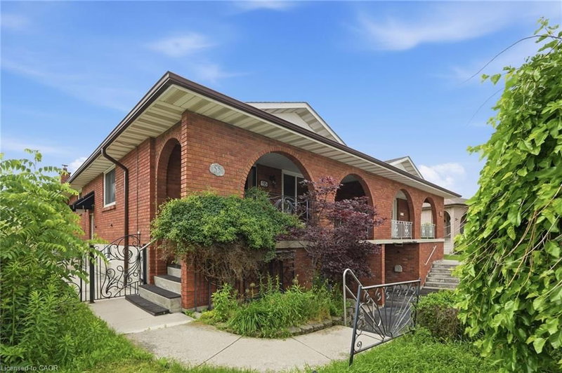 55 Eastbury Drive