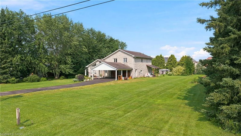 104 Sideroad 18 photo 5