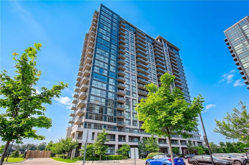 349 Rathburn Road W #107, Mississauga, Ontario