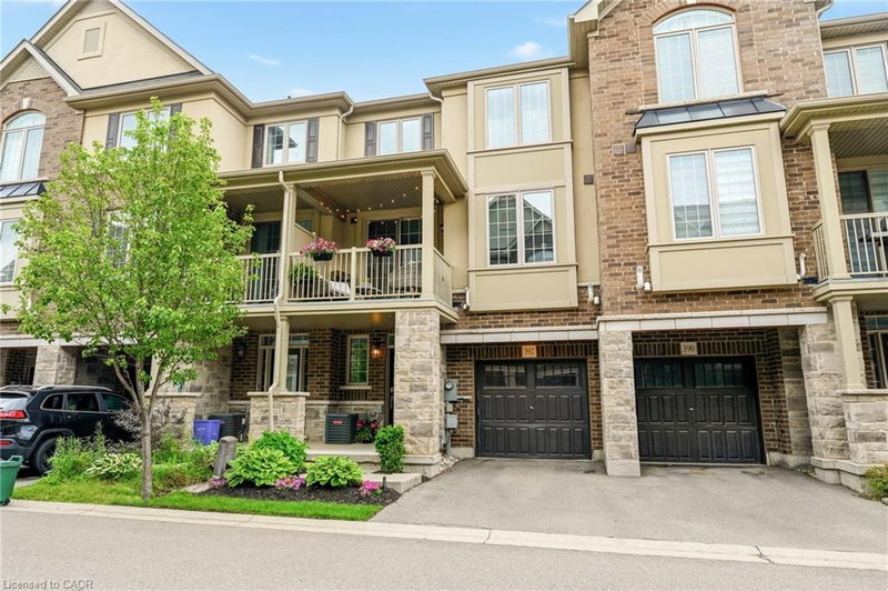 392 Cranbrook Common