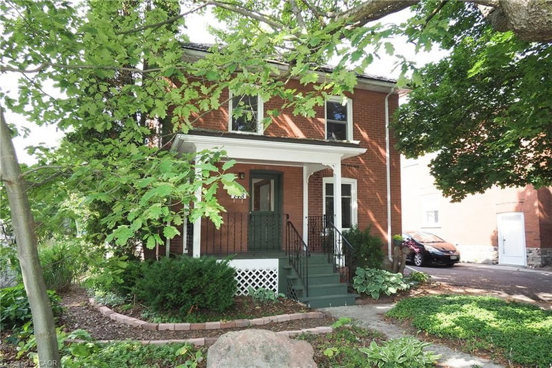 148 Tiffany Street