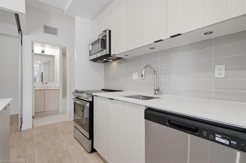 6-172 Clonmore Drive, Toronto, view 21