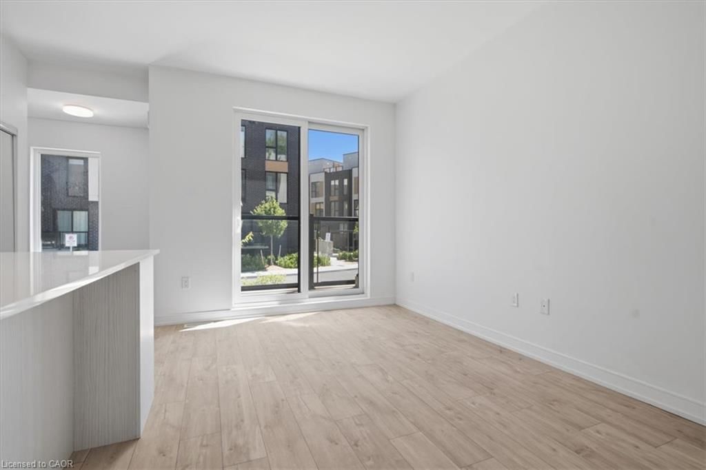 6-172 Clonmore Drive, Toronto, view 8