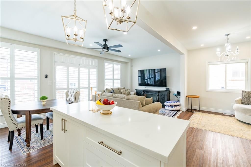 Single Family Residence for sale at 122 Iron Gate Street, Kitchener, ON, N2N 3R4 - Westvale - MLS: 40849853
