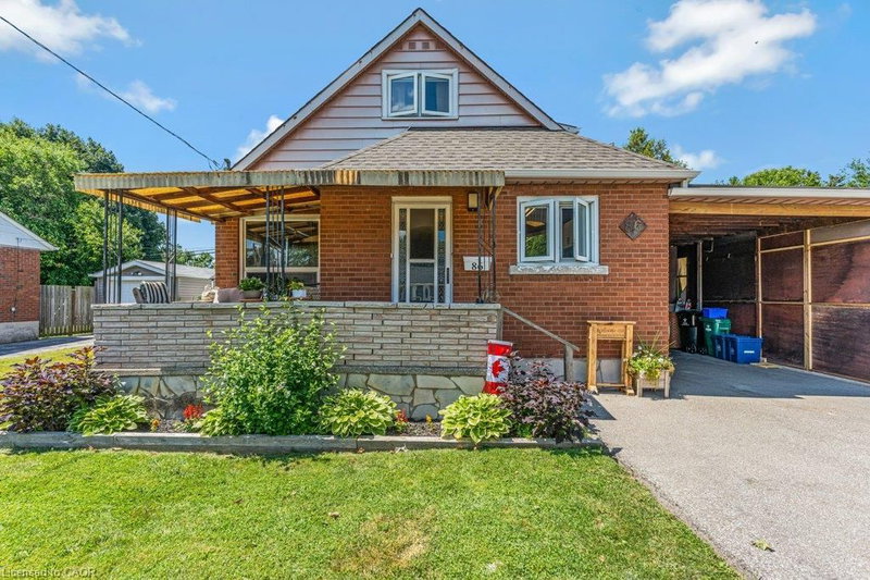 86 Christopher Drive