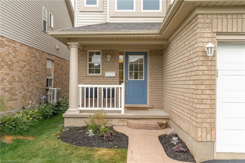 518 Brookmill Crescent