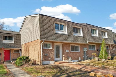 153 - 2050 Upper Middle Road