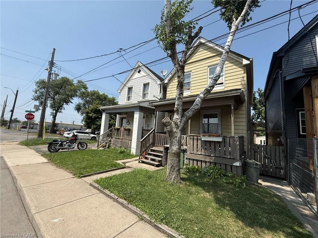 27 Mons Avenue